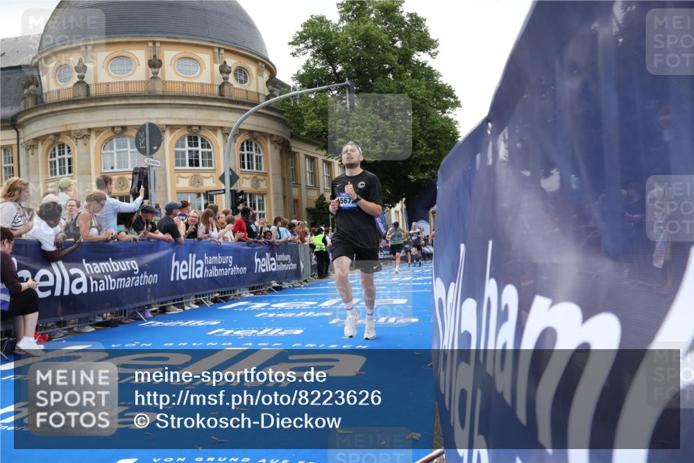 29.06.2025 - hella hamburg halbmarathon Strokosch-Dieckow http://msf.ph/oto/8223626 29.06.2025 10:30:02 Ziel 1758, 2689, 3189, 5308, 8190, 9634, 10270, 12308, 15507, 15672, 17768 meine-sportfotos.de