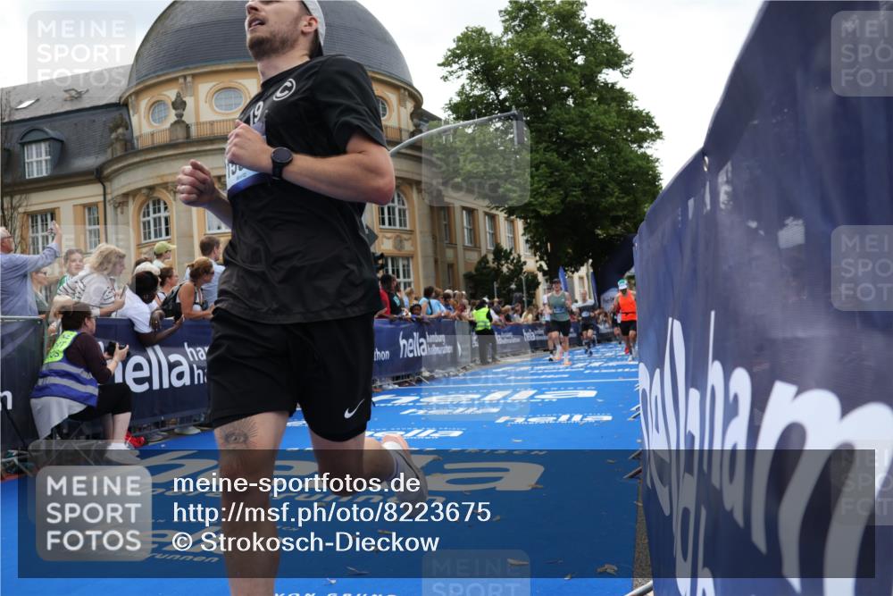 29.06.2025 - hella hamburg halbmarathon Strokosch-Dieckow http://msf.ph/oto/8223675 29.06.2025 10:30:03 Ziel 1758, 2689, 3189, 5308, 8190, 8323, 9634, 10270, 12308, 15507, 15672, 17768 meine-sportfotos.de