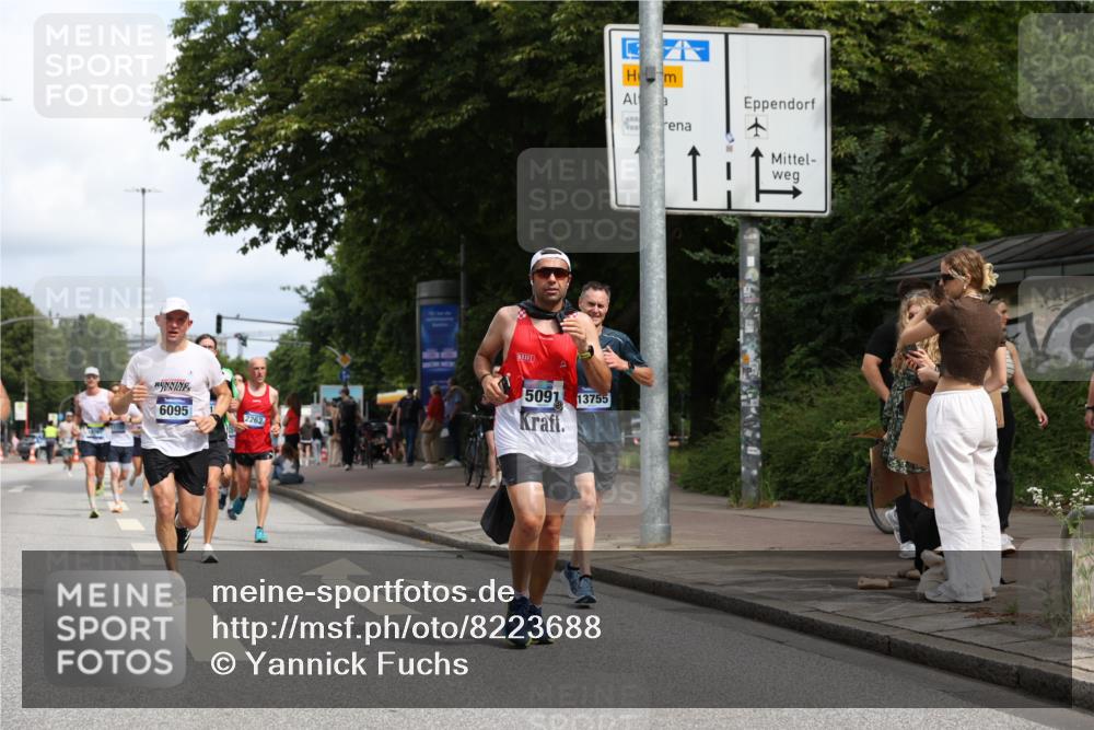 29.06.2025 - hella hamburg halbmarathon Yannick Fuchs http://msf.ph/oto/8223688 29.06.2025 10:33:14 20KM 1710, 2262, 2296, 2719, 2745, 2849, 2980, 3014, 3431, 4148, 5091, 5248, 6095, 6682, 6684, 7110, 8091, 9403, 10218, 11049, 11055, 11281, 11282, 11379, 12137, 12915, 13755, 13800, 14905, 15372, 16075, 16280, 17154, 17623, 17646, 17722, 18761, 19004, 19151 meine-sportfotos.de