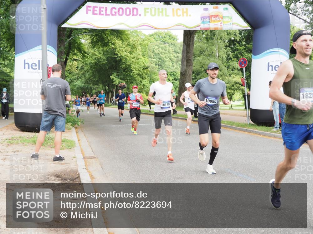 29.06.2025 - hella hamburg halbmarathon MichiJ http://msf.ph/oto/8223694 29.06.2025 10:24:54 Zwischen KM18-KM19 3843, 12514, 14875, 15701, 15959, 16119, 18259 meine-sportfotos.de