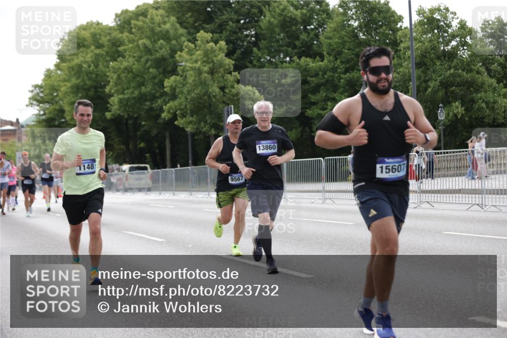 29.06.2025 - hella hamburg halbmarathon Jannik Wohlers http://msf.ph/oto/8223732 29.06.2025 10:27:30 Lombardsbrücke 1148, 2080, 3389, 5177, 5847, 6632, 7497, 9567, 9688, 11692, 11739, 12780, 12823, 12842, 13043, 13678, 13860, 15607, 15608, 16569, 16804, 16838, 18301, 18626 meine-sportfotos.de