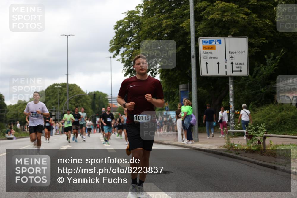 29.06.2025 - hella hamburg halbmarathon Yannick Fuchs http://msf.ph/oto/8223837 29.06.2025 10:46:17 20KM 2287, 2595, 4140, 4557, 4558, 4837, 5032, 5093, 5116, 5378, 5399, 5482, 6164, 6390, 6561, 6562, 7130, 7312, 7409, 7724, 7732, 7896, 8139, 8661, 8720, 8977, 9082, 9093, 9145, 9876, 10115, 11459, 12367, 13047, 13051, 13327, 14122, 14300, 14561, 15001, 15144, 15275, 15427, 15446, 15506, 15690, 15829, 16003, 16357, 18801 meine-sportfotos.de