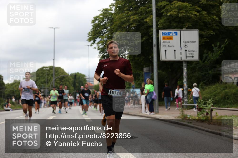 29.06.2025 - hella hamburg halbmarathon Yannick Fuchs http://msf.ph/oto/8223856 29.06.2025 10:46:17 20KM 2287, 2595, 4140, 4557, 4558, 4837, 5032, 5093, 5116, 5378, 5399, 5482, 6164, 6390, 6561, 6562, 7130, 7312, 7409, 7724, 7732, 7896, 8139, 8661, 8720, 8977, 9082, 9093, 9145, 9876, 10115, 11459, 12367, 13047, 13051, 13327, 14122, 14300, 14561, 15001, 15144, 15275, 15427, 15446, 15506, 15690, 15829, 16003, 16357, 18801 meine-sportfotos.de