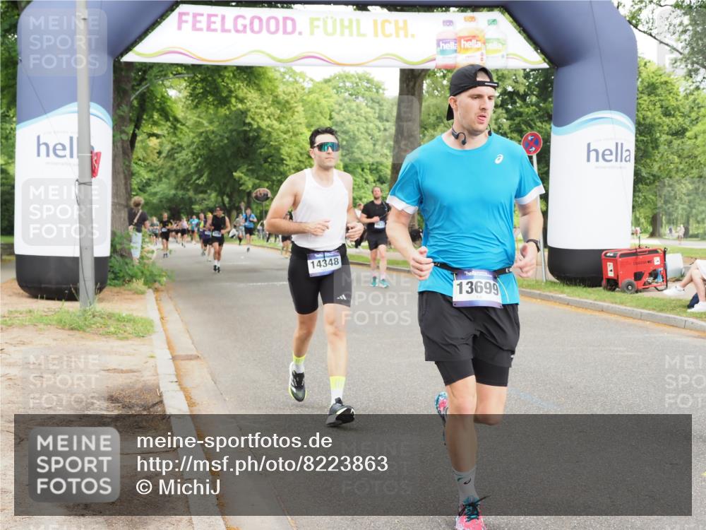 29.06.2025 - hella hamburg halbmarathon MichiJ http://msf.ph/oto/8223863 29.06.2025 10:49:00 Zwischen KM18-KM19 4095, 6674, 6752, 10766, 11670, 11968, 13699, 13868, 14348, 14456, 15539, 15859, 16654, 17136 meine-sportfotos.de