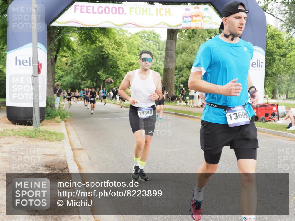 29.06.2025 - hella hamburg halbmarathon MichiJ http://msf.ph/oto/8223899 29.06.2025 10:49:00 Zwischen KM18-KM19 4095, 6674, 6752, 10766, 11670, 11968, 13699, 13868, 14348, 14456, 15539, 15859, 16654, 17136 meine-sportfotos.de
