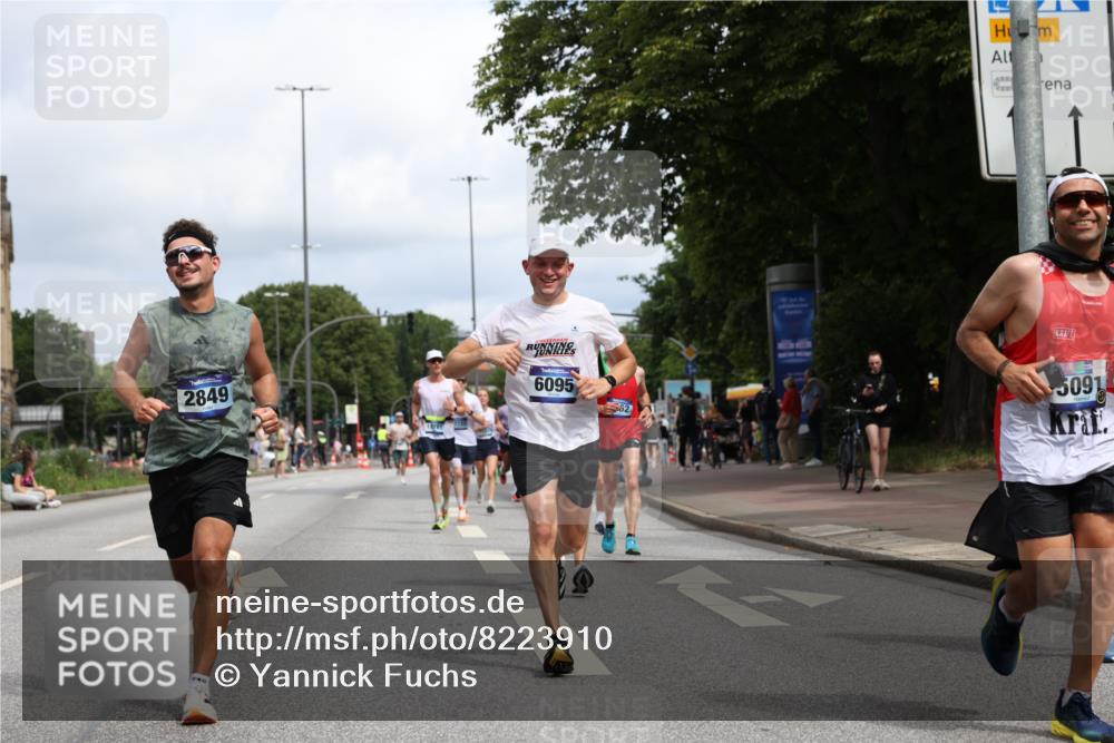 29.06.2025 - hella hamburg halbmarathon Yannick Fuchs http://msf.ph/oto/8223910 29.06.2025 10:33:14 20KM 1710, 2262, 2296, 2719, 2745, 2849, 2980, 3014, 3431, 4148, 5091, 5248, 6095, 6682, 6684, 7110, 8091, 9403, 10218, 11049, 11055, 11281, 11282, 11379, 12137, 12915, 13755, 13800, 14905, 15372, 16075, 16280, 17154, 17623, 17646, 17722, 18761, 19004, 19151 meine-sportfotos.de
