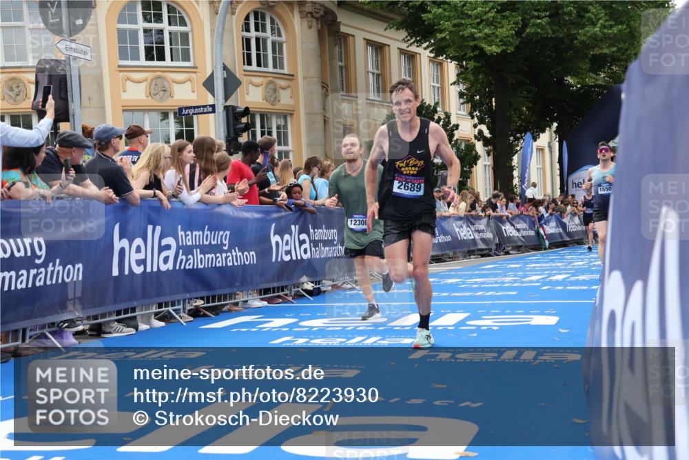 29.06.2025 - hella hamburg halbmarathon Strokosch-Dieckow http://msf.ph/oto/8223930 29.06.2025 10:30:07 Ziel 1758, 2689, 3189, 8190, 8323, 9634, 10270, 12308, 15507, 17768 meine-sportfotos.de