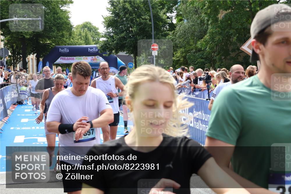 29.06.2025 - hella hamburg halbmarathon Zöllner http://msf.ph/oto/8223981 29.06.2025 11:28:01 Ziel 1747, 1836, 2526, 3424, 3579, 3822, 4349, 4807, 4924, 5290, 7348, 9807, 9913, 10354, 11046, 12710, 12874, 14216, 14347, 16920, 17068, 17224, 18503 meine-sportfotos.de