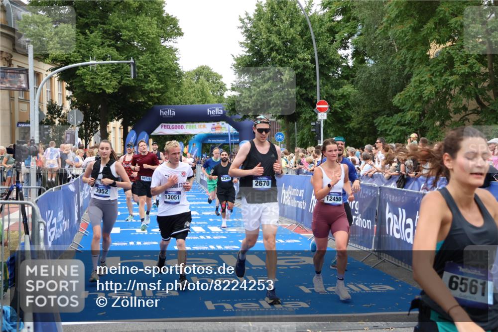 29.06.2025 - hella hamburg halbmarathon Zöllner http://msf.ph/oto/8224253 29.06.2025 10:52:44 Ziel 2287, 2346, 2670, 3952, 3999, 5116, 7475, 9869, 10115, 11459, 11689, 12450, 12482, 13051, 14122, 16467, 18331 meine-sportfotos.de