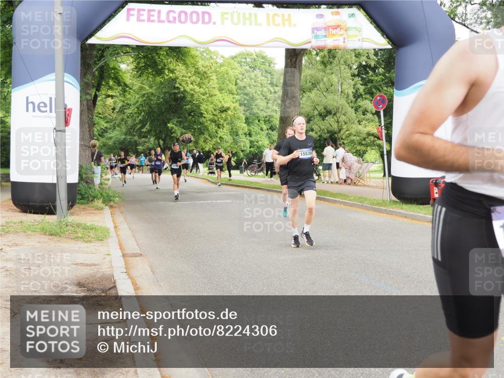 29.06.2025 - hella hamburg halbmarathon MichiJ http://msf.ph/oto/8224306 29.06.2025 10:49:01 Zwischen KM18-KM19 4095, 6631, 6674, 6752, 10766, 11670, 13699, 13868, 14348, 14456, 15539, 15859, 16654, 17136 meine-sportfotos.de