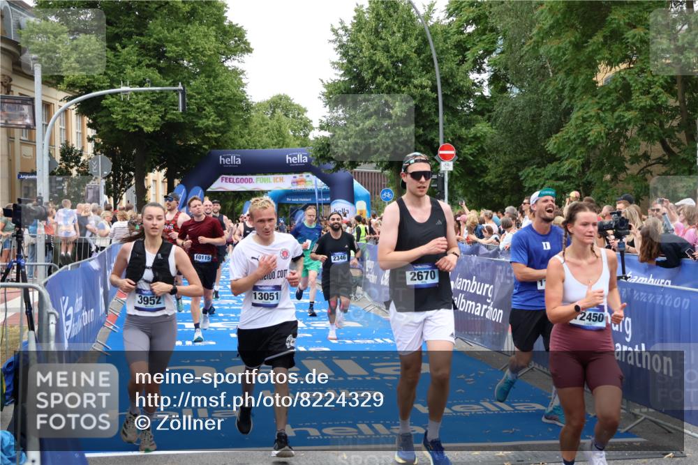 29.06.2025 - hella hamburg halbmarathon Zöllner http://msf.ph/oto/8224329 29.06.2025 10:52:45 Ziel 2287, 2346, 2670, 3952, 3999, 5116, 5194, 7475, 9869, 10115, 11459, 11689, 12450, 12482, 13051, 14122, 14805, 16467, 18331, 19244 meine-sportfotos.de