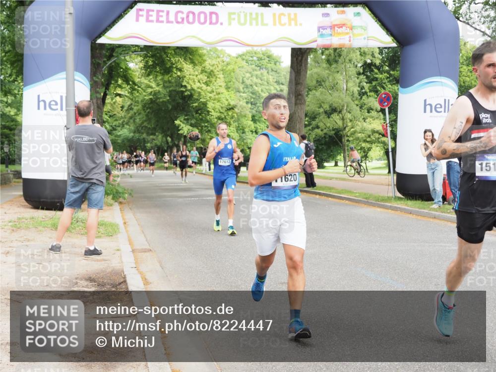 29.06.2025 - hella hamburg halbmarathon MichiJ http://msf.ph/oto/8224447 29.06.2025 10:25:03 Zwischen KM18-KM19 2774, 4062, 6829, 6990, 7831, 11620, 12488, 15161, 18600 meine-sportfotos.de