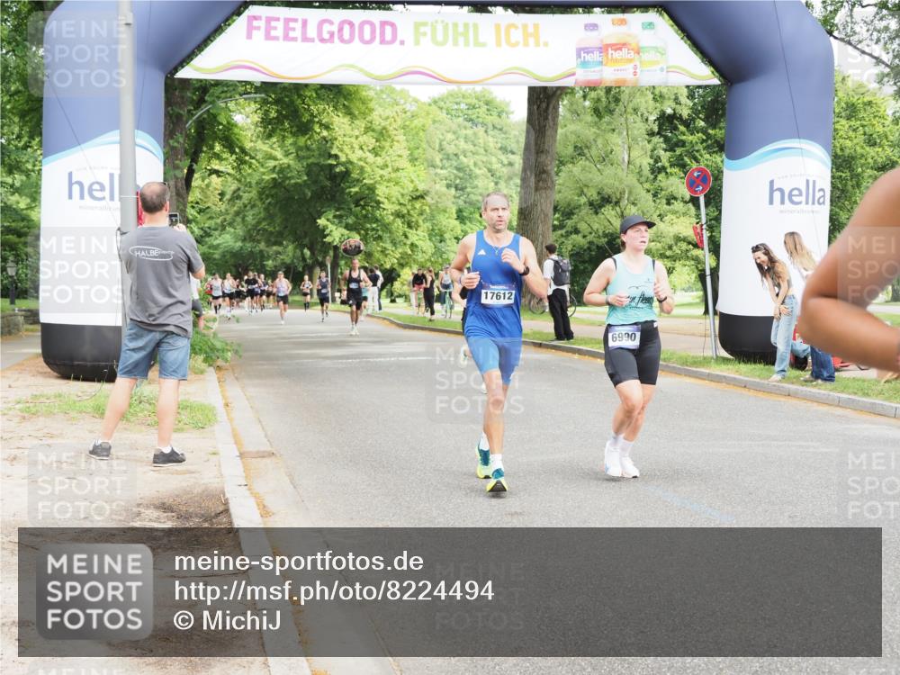 29.06.2025 - hella hamburg halbmarathon MichiJ http://msf.ph/oto/8224494 29.06.2025 10:25:04 Zwischen KM18-KM19 2774, 4062, 6829, 6990, 7831, 11620, 15161, 17612, 18600 meine-sportfotos.de
