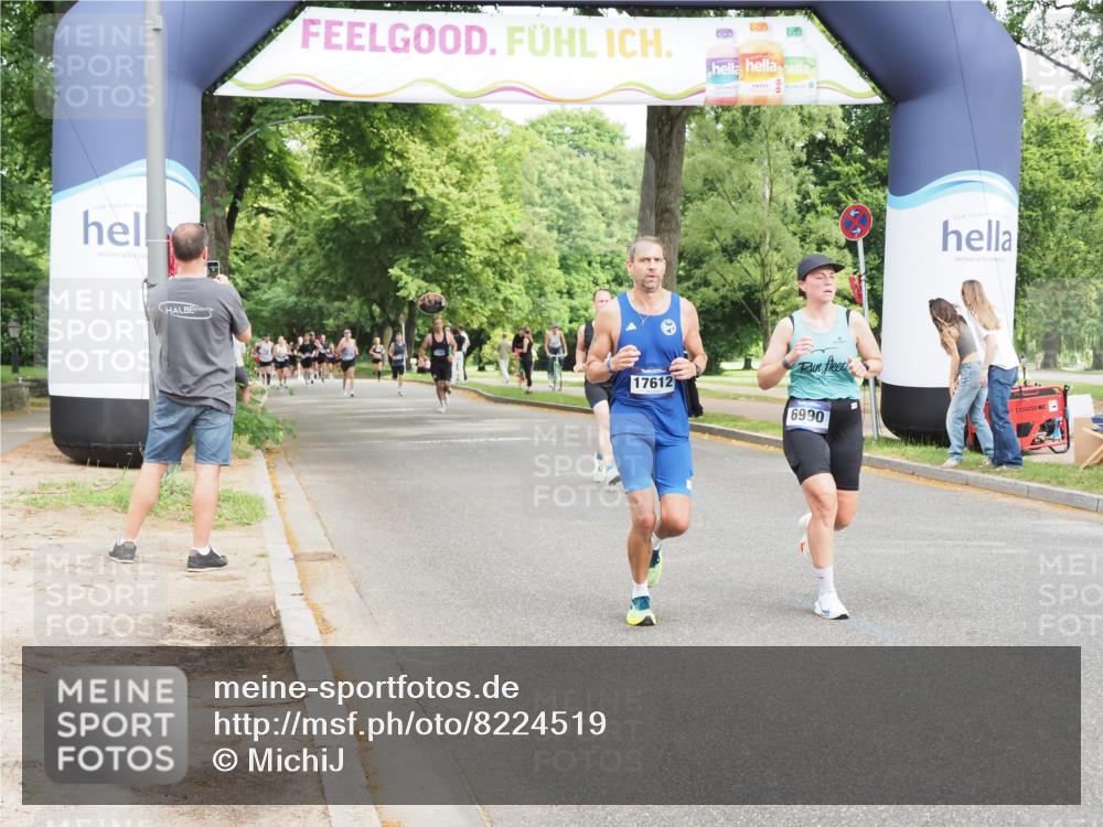 29.06.2025 - hella hamburg halbmarathon MichiJ http://msf.ph/oto/8224519 29.06.2025 10:25:04 Zwischen KM18-KM19 2774, 4062, 6829, 6990, 7831, 11620, 15161, 17612, 18600 meine-sportfotos.de