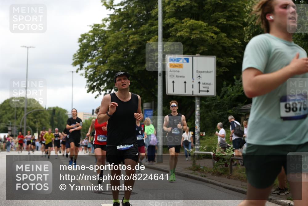 29.06.2025 - hella hamburg halbmarathon Yannick Fuchs http://msf.ph/oto/8224641 29.06.2025 10:46:26 20KM 2444, 2814, 3258, 3715, 4121, 4557, 4558, 4837, 5032, 5093, 5116, 5378, 5399, 5482, 6164, 6390, 6561, 6562, 7130, 7178, 7312, 7475, 7732, 7896, 8139, 8172, 8316, 8661, 8720, 8977, 9093, 9145, 9876, 10115, 11459, 12135, 12519, 13301, 13327, 14300, 14791, 15001, 15144, 15275, 15427, 15446, 15506, 15690, 16320, 16357, 17773, 18801 meine-sportfotos.de