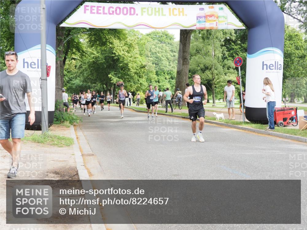 29.06.2025 - hella hamburg halbmarathon MichiJ http://msf.ph/oto/8224657 29.06.2025 10:25:10 Zwischen KM18-KM19 2774, 11304, 11620, 15161, 17612 meine-sportfotos.de