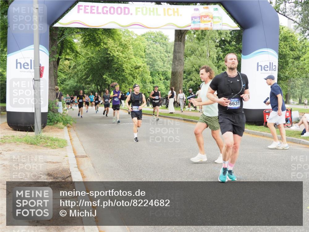 29.06.2025 - hella hamburg halbmarathon MichiJ http://msf.ph/oto/8224682 29.06.2025 10:49:05 Zwischen KM18-KM19 6631, 8176, 14348, 15539 meine-sportfotos.de