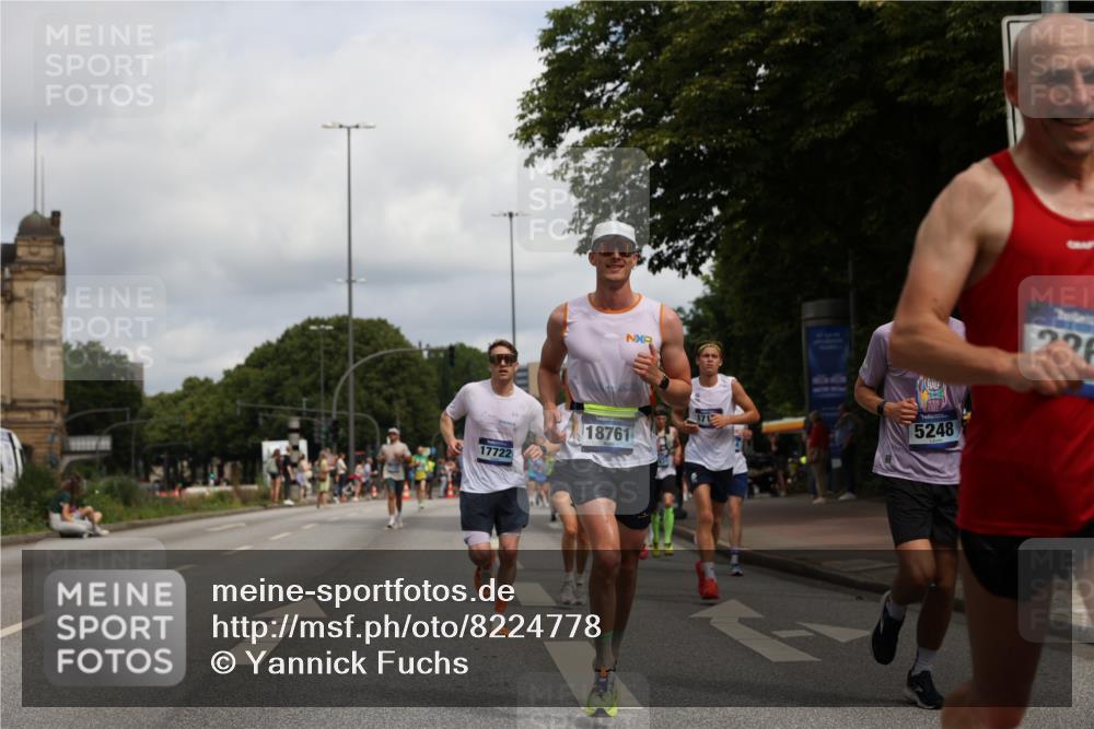29.06.2025 - hella hamburg halbmarathon Yannick Fuchs http://msf.ph/oto/8224778 29.06.2025 10:33:18 20KM 1164, 2262, 2296, 2719, 2849, 2980, 3014, 3136, 3431, 4148, 5091, 5248, 6095, 6682, 6684, 7110, 8091, 9403, 10218, 11049, 11055, 11281, 11282, 11379, 11447, 12137, 12915, 13755, 13800, 14905, 15372, 16280, 17154, 17646, 17722, 18188, 18761, 19004, 19151 meine-sportfotos.de
