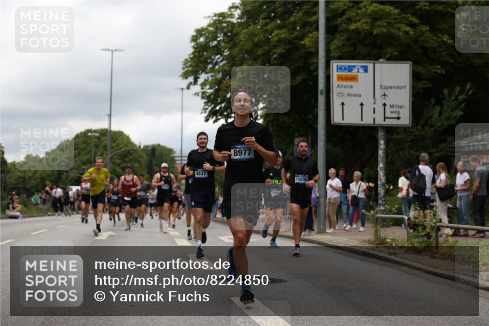 29.06.2025 - hella hamburg halbmarathon Yannick Fuchs http://msf.ph/oto/8224850 29.06.2025 10:46:29 20KM 1098, 1657, 2444, 2814, 3258, 3715, 3952, 4121, 4557, 4558, 4837, 5032, 5093, 5116, 5378, 5399, 6164, 6561, 6562, 7130, 7178, 7312, 7475, 7896, 8139, 8172, 8316, 8720, 8977, 9093, 9145, 9876, 10811, 11459, 12135, 12519, 13211, 13301, 13327, 14198, 14286, 14300, 14791, 15001, 15144, 15275, 15427, 15446, 15506, 15690, 16320, 16357, 17130, 17198, 17773, 18801 meine-sportfotos.de