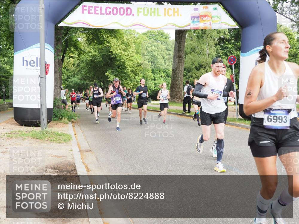 29.06.2025 - hella hamburg halbmarathon MichiJ http://msf.ph/oto/8224888 29.06.2025 10:25:17 Zwischen KM18-KM19 2121, 5042, 6993, 11304, 13991, 14601, 14789 meine-sportfotos.de