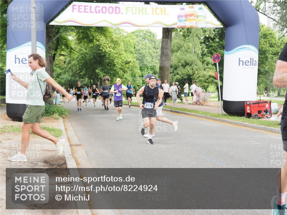 29.06.2025 - hella hamburg halbmarathon MichiJ http://msf.ph/oto/8224924 29.06.2025 10:49:06 Zwischen KM18-KM19 6631, 8176, 14348, 15539, 17955 meine-sportfotos.de