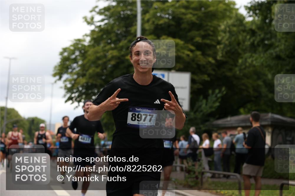 29.06.2025 - hella hamburg halbmarathon Yannick Fuchs http://msf.ph/oto/8225262 29.06.2025 10:46:30 20KM 1098, 1257, 1657, 2444, 2814, 3258, 3715, 3952, 4121, 4557, 4558, 4837, 5032, 5093, 5116, 5378, 5399, 6164, 6561, 6562, 7130, 7178, 7312, 7475, 7896, 8139, 8172, 8316, 8720, 8977, 9093, 9145, 9876, 10811, 11459, 12135, 12519, 13211, 13301, 13327, 14198, 14286, 14300, 14791, 15001, 15144, 15275, 15427, 15446, 15506, 15690, 16320, 17130, 17198, 17773, 18801 meine-sportfotos.de