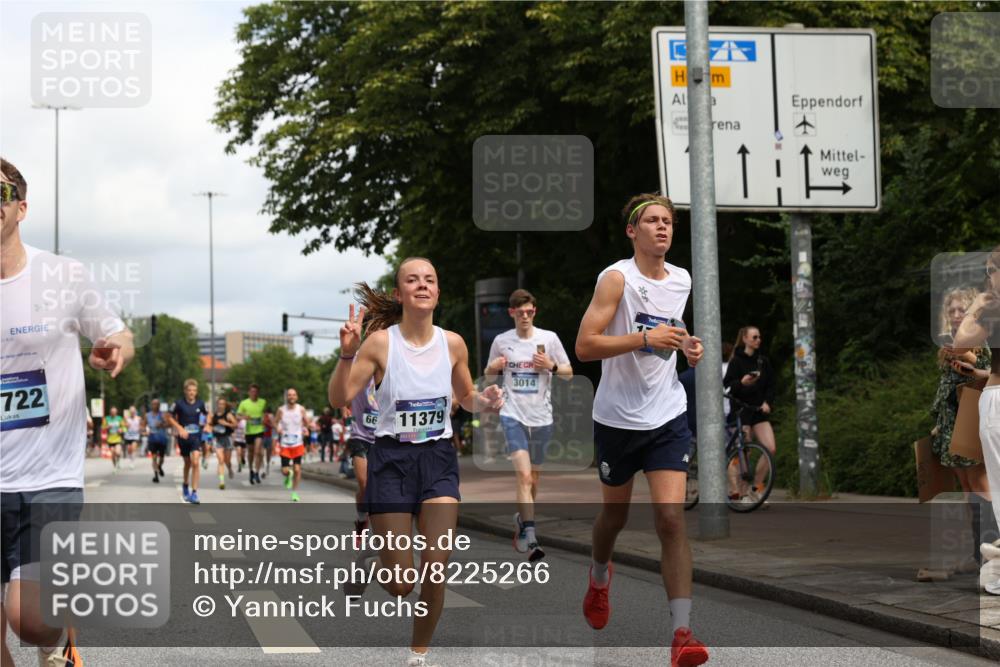 29.06.2025 - hella hamburg halbmarathon Yannick Fuchs http://msf.ph/oto/8225266 29.06.2025 10:33:20 20KM 1164, 2262, 2719, 2849, 2980, 3014, 3136, 3431, 5091, 5248, 6095, 6682, 6684, 7110, 8091, 9403, 10218, 11055, 11281, 11282, 11379, 11447, 12137, 12915, 13755, 13800, 14905, 15372, 15561, 16280, 17154, 17646, 17722, 18188, 18761, 19004, 19151 meine-sportfotos.de