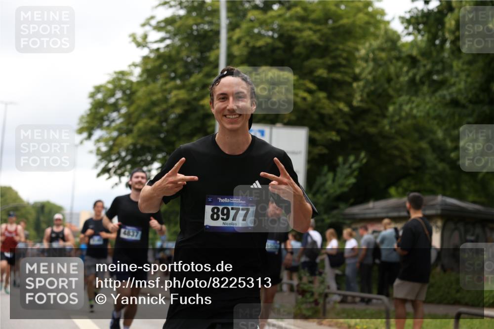 29.06.2025 - hella hamburg halbmarathon Yannick Fuchs http://msf.ph/oto/8225313 29.06.2025 10:46:30 20KM 1098, 1257, 1657, 2444, 2814, 3258, 3715, 3952, 4121, 4557, 4558, 4837, 5032, 5093, 5116, 5378, 5399, 6164, 6561, 6562, 7130, 7178, 7312, 7475, 7896, 8139, 8172, 8316, 8720, 8977, 9093, 9145, 9876, 10811, 11459, 12135, 12519, 13211, 13301, 13327, 14198, 14286, 14300, 14791, 15001, 15144, 15275, 15427, 15446, 15506, 15690, 16320, 17130, 17198, 17773, 18801 meine-sportfotos.de