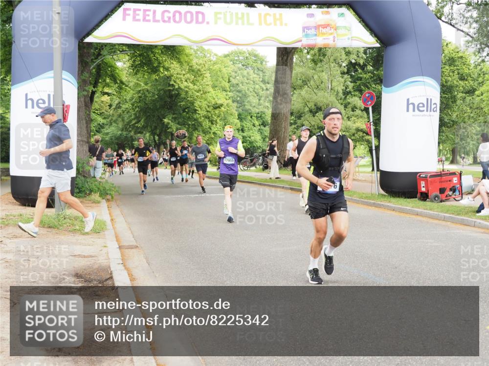 29.06.2025 - hella hamburg halbmarathon MichiJ http://msf.ph/oto/8225342 29.06.2025 10:49:07 Zwischen KM18-KM19 6631, 8176, 15539, 17955, 18581 meine-sportfotos.de