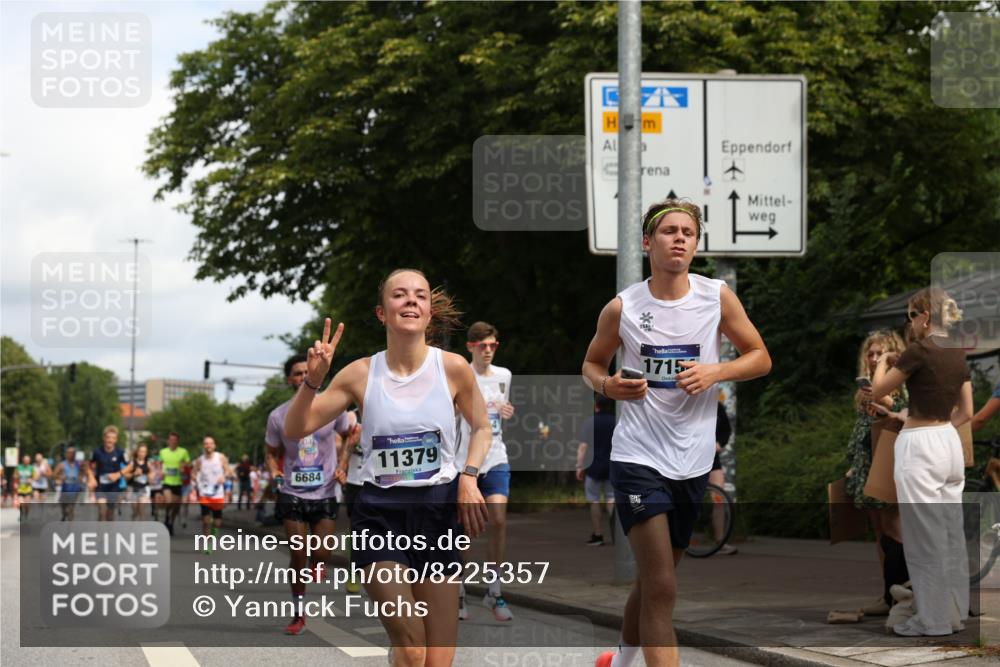 29.06.2025 - hella hamburg halbmarathon Yannick Fuchs http://msf.ph/oto/8225357 29.06.2025 10:33:20 20KM 1164, 2262, 2719, 2849, 2980, 3014, 3136, 3431, 5091, 5248, 6095, 6682, 6684, 7110, 8091, 9403, 10218, 11055, 11281, 11282, 11379, 11447, 12137, 12915, 13755, 13800, 14905, 15372, 15561, 16280, 17154, 17646, 17722, 18188, 18761, 19004, 19151 meine-sportfotos.de