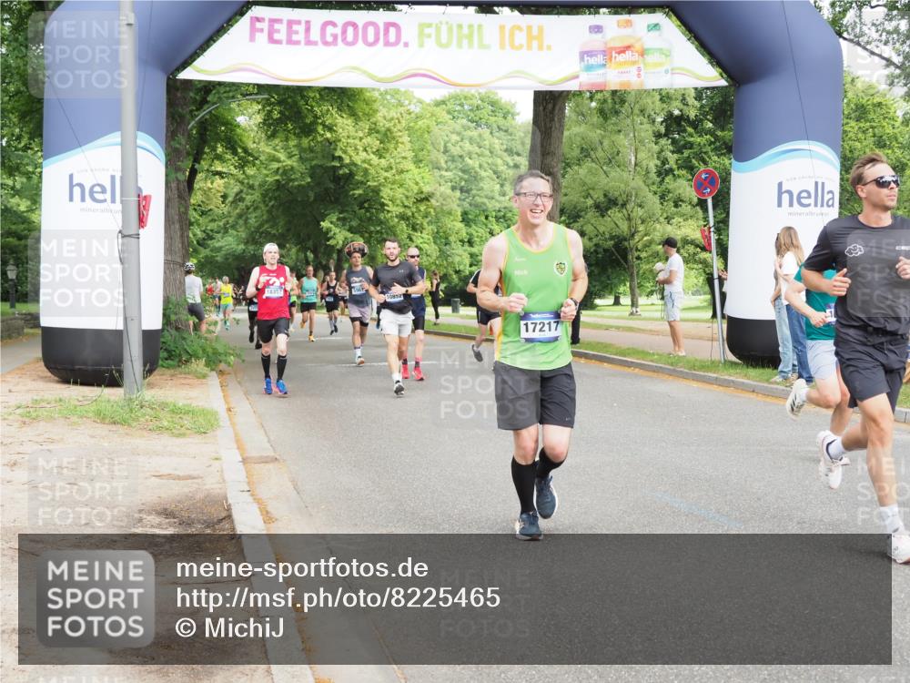 29.06.2025 - hella hamburg halbmarathon MichiJ http://msf.ph/oto/8225465 29.06.2025 10:25:23 Zwischen KM18-KM19 1385, 2399, 6915, 7152, 7154, 11833, 12916, 13991, 14601, 16158, 17217 meine-sportfotos.de