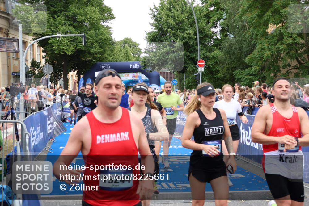 29.06.2025 - hella hamburg halbmarathon Zöllner http://msf.ph/oto/8225661 29.06.2025 10:52:55 Ziel 1257, 1258, 1657, 2099, 2444, 2814, 2910, 4557, 4558, 4770, 5077, 5169, 8139, 8172, 8720, 8955, 9065, 9163, 10724, 10811, 11217, 11992, 14198, 14286, 17198 meine-sportfotos.de