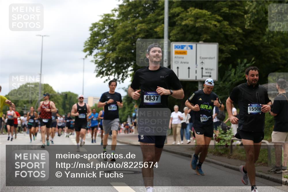 29.06.2025 - hella hamburg halbmarathon Yannick Fuchs http://msf.ph/oto/8225674 29.06.2025 10:46:31 20KM 1098, 1257, 1657, 2444, 2814, 3258, 3715, 3952, 4121, 4557, 4558, 4837, 5116, 5378, 5399, 6164, 6561, 6562, 7130, 7178, 7312, 7475, 7896, 8139, 8172, 8316, 8720, 8977, 9093, 9145, 9876, 10811, 11459, 12135, 12519, 13211, 13301, 13327, 14198, 14286, 14791, 15001, 15144, 15275, 15427, 15446, 15506, 15690, 16320, 17130, 17198, 17773, 18801 meine-sportfotos.de