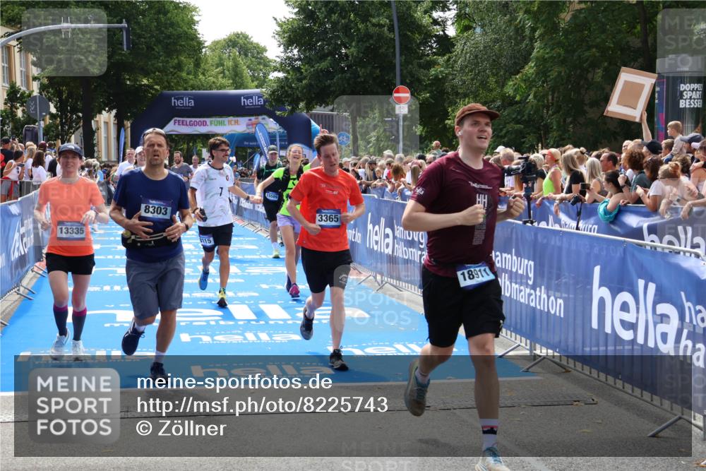 29.06.2025 - hella hamburg halbmarathon Zöllner http://msf.ph/oto/8225743 29.06.2025 11:28:41 Ziel 1775, 3131, 3365, 5496, 5629, 6951, 8115, 8303, 11122, 11859, 12302, 12326, 12404, 13335, 14008, 15589, 15660, 15869, 18604, 18672, 18911, 19068 meine-sportfotos.de