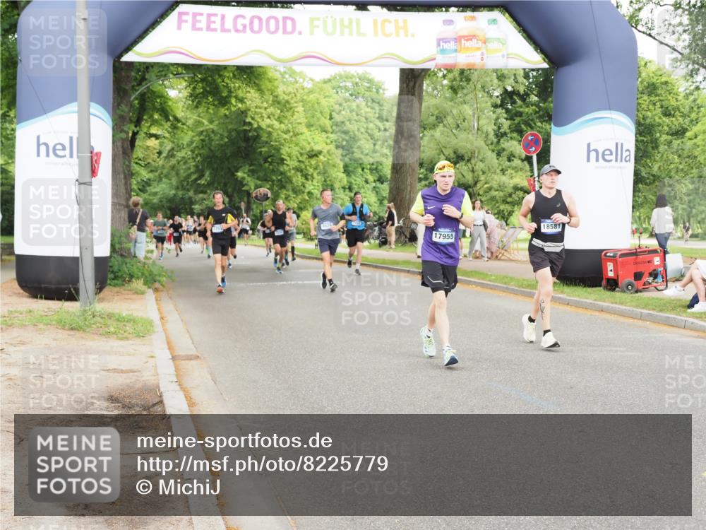 29.06.2025 - hella hamburg halbmarathon MichiJ http://msf.ph/oto/8225779 29.06.2025 10:49:09 Zwischen KM18-KM19 5763, 6631, 8176, 8624, 17955, 18581 meine-sportfotos.de