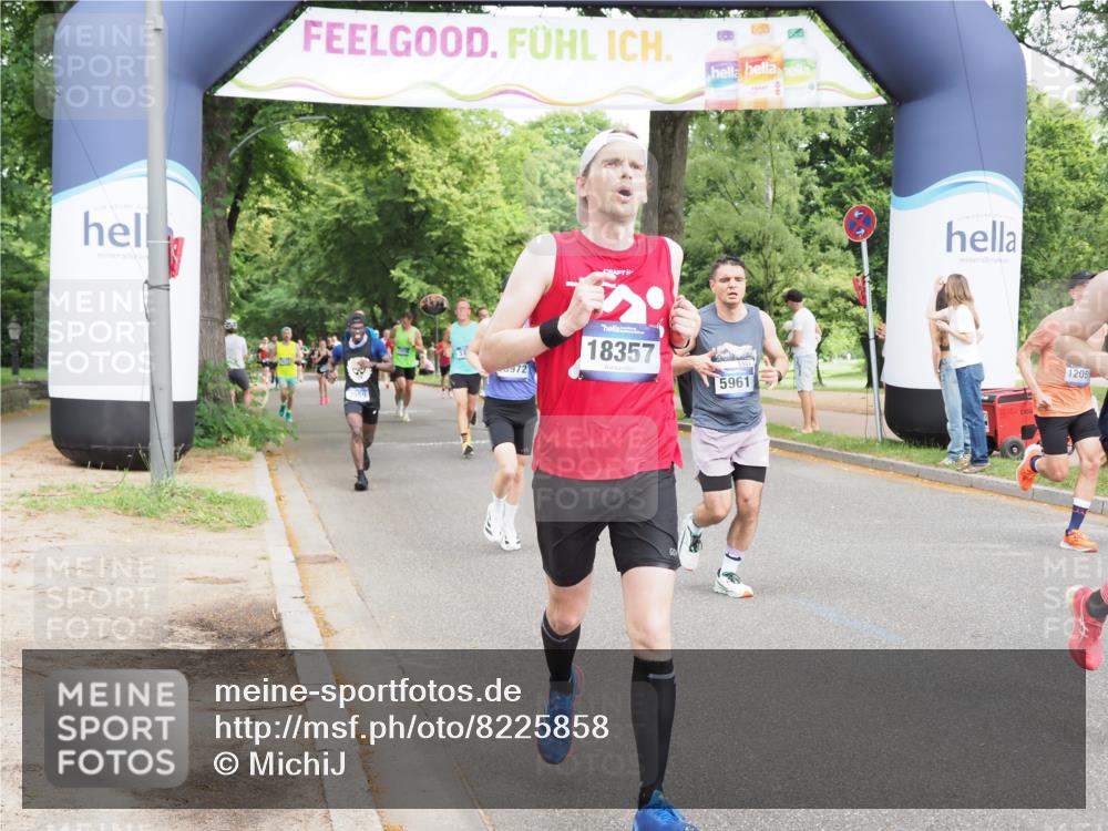 29.06.2025 - hella hamburg halbmarathon MichiJ http://msf.ph/oto/8225858 29.06.2025 10:25:26 Zwischen KM18-KM19 1385, 2399, 3959, 5961, 6915, 7152, 7154, 10852, 11833, 12051, 12168, 12916, 16158, 17217, 18357, 18824 meine-sportfotos.de