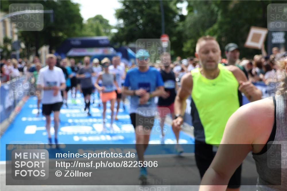 29.06.2025 - hella hamburg halbmarathon Zöllner http://msf.ph/oto/8225906 29.06.2025 11:28:46 Ziel 1775, 2489, 5496, 5629, 5941, 6951, 7228, 8083, 10594, 10907, 11122, 12302, 12326, 12404, 12460, 12461, 15660, 15869, 17185, 18604, 18672, 19068 meine-sportfotos.de