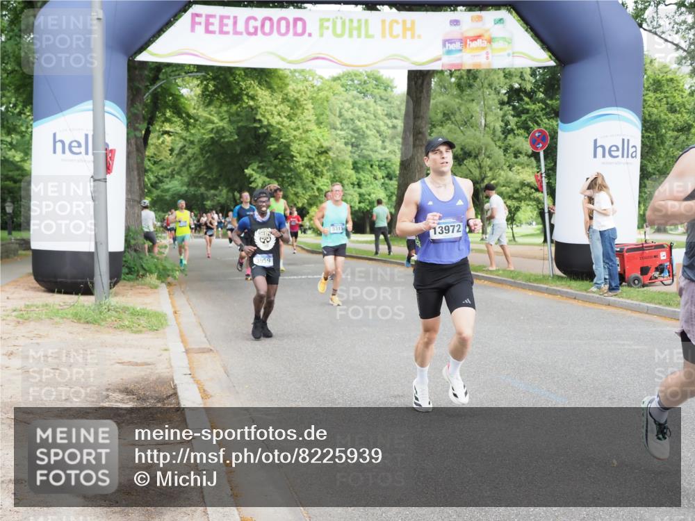 29.06.2025 - hella hamburg halbmarathon MichiJ http://msf.ph/oto/8225939 29.06.2025 10:25:27 Zwischen KM18-KM19 1385, 3959, 5315, 5961, 6915, 7152, 7154, 10852, 11833, 12051, 12168, 12916, 13972, 16158, 17217, 18357, 18824 meine-sportfotos.de