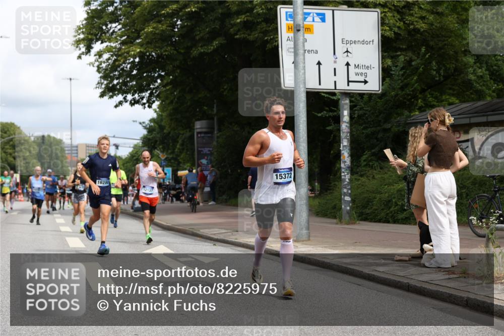 29.06.2025 - hella hamburg halbmarathon Yannick Fuchs http://msf.ph/oto/8225975 29.06.2025 10:33:23 20KM 1164, 2262, 2719, 2980, 3014, 3136, 3431, 4359, 5091, 5248, 6682, 6684, 7110, 8450, 8958, 9403, 10218, 11055, 11281, 11282, 11379, 11447, 12137, 13137, 13755, 13800, 14093, 14905, 15257, 15372, 15561, 15965, 16280, 17154, 17646, 17722, 18188, 18761, 19004, 19151 meine-sportfotos.de