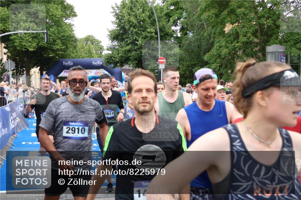 29.06.2025 - hella hamburg halbmarathon Zöllner http://msf.ph/oto/8225979 29.06.2025 10:52:58 Ziel 1257, 1258, 1657, 2099, 2444, 2814, 2910, 4557, 4558, 4770, 5077, 5907, 8139, 8720, 8955, 10724, 10811, 11217, 11992, 12519, 14791, 15430, 18720 meine-sportfotos.de
