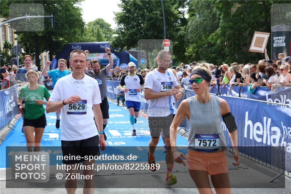 29.06.2025 - hella hamburg halbmarathon Zöllner http://msf.ph/oto/8225989 29.06.2025 11:28:48 Ziel 1775, 2489, 5496, 5941, 5943, 6625, 6951, 7228, 8083, 10594, 10907, 12302, 12326, 12404, 12460, 12461, 13724, 15752, 15869, 15878, 17185, 18604, 18672, 18742, 19068, 19226 meine-sportfotos.de
