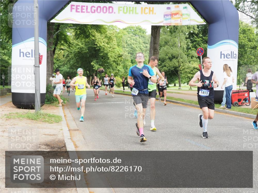 29.06.2025 - hella hamburg halbmarathon MichiJ http://msf.ph/oto/8226170 29.06.2025 10:25:31 Zwischen KM18-KM19 1411, 3959, 5315, 5961, 7152, 8362, 10852, 12051, 12168, 13972, 18156, 18357, 18824, 18986 meine-sportfotos.de