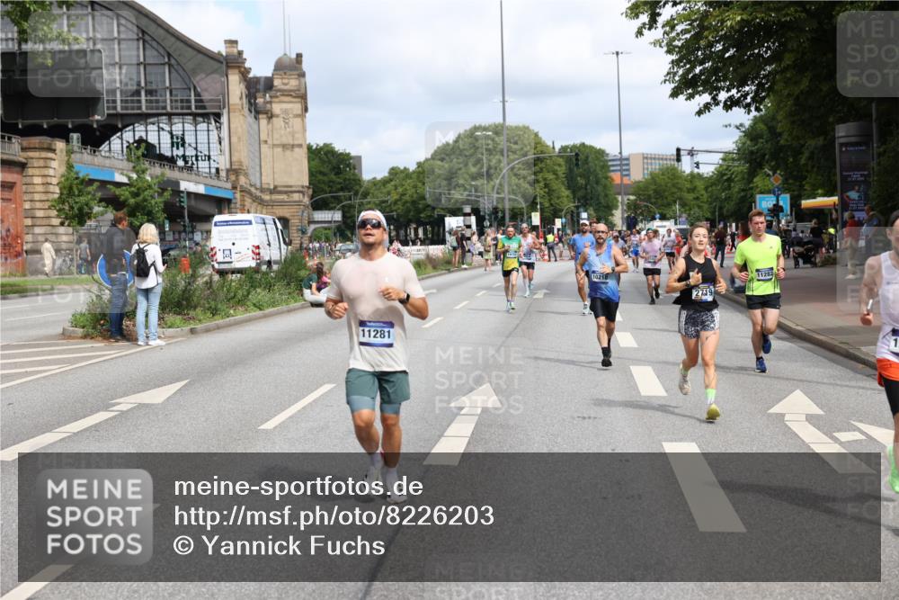 29.06.2025 - hella hamburg halbmarathon Yannick Fuchs http://msf.ph/oto/8226203 29.06.2025 10:33:25 20KM 1164, 2262, 2719, 2980, 3014, 3136, 3431, 4359, 5091, 5248, 6682, 6684, 8450, 8958, 9403, 10218, 11055, 11281, 11282, 11379, 11447, 12137, 13137, 13800, 14093, 14905, 15257, 15372, 15561, 15873, 15965, 16280, 17154, 17646, 17722, 18188, 18761, 19004, 19151 meine-sportfotos.de