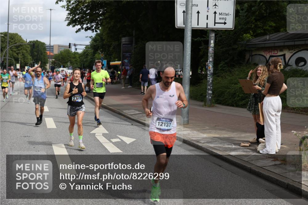 29.06.2025 - hella hamburg halbmarathon Yannick Fuchs http://msf.ph/oto/8226299 29.06.2025 10:33:26 20KM 1164, 2262, 2719, 2980, 3014, 3136, 3431, 4359, 5091, 5248, 6682, 6684, 8450, 8958, 9403, 10218, 11055, 11281, 11282, 11379, 11447, 12137, 13137, 13800, 14093, 14905, 15257, 15372, 15561, 15873, 15965, 16280, 17154, 17646, 17722, 18188, 18761, 19004, 19151 meine-sportfotos.de