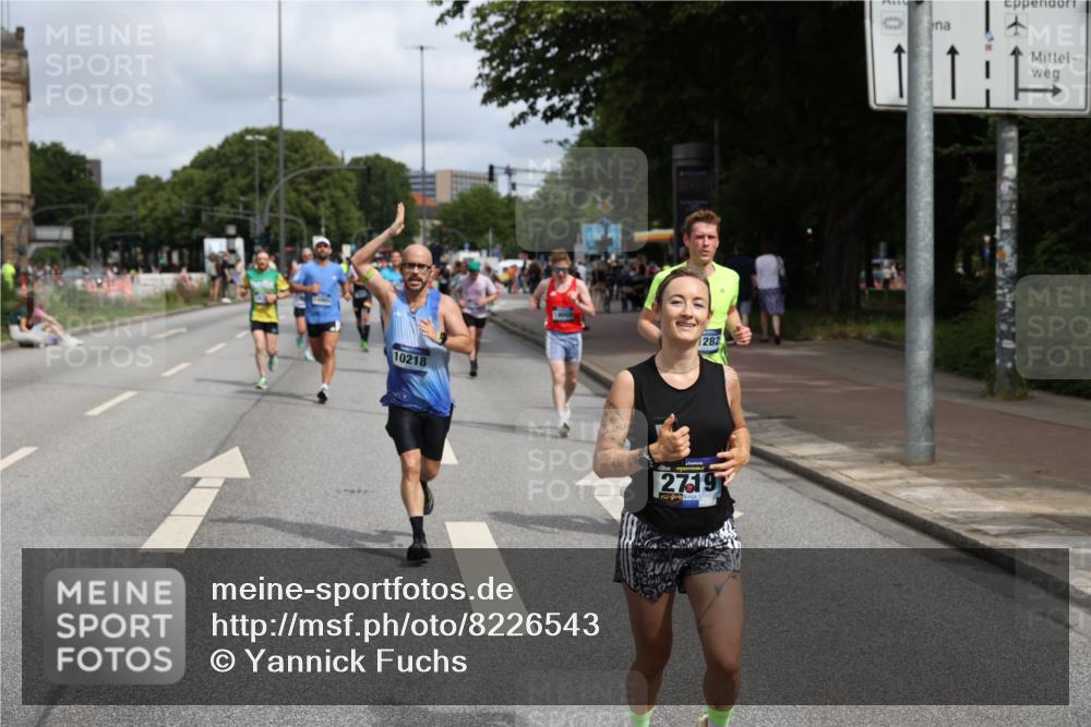 29.06.2025 - hella hamburg halbmarathon Yannick Fuchs http://msf.ph/oto/8226543 29.06.2025 10:33:27 20KM 1164, 2262, 2719, 2980, 3014, 3136, 3431, 4359, 5248, 6682, 6684, 8450, 8958, 9403, 10218, 11055, 11281, 11282, 11379, 11447, 12137, 12772, 13137, 13800, 14093, 14905, 15257, 15372, 15561, 15873, 15965, 16280, 17154, 17646, 17722, 18188, 19004, 19151 meine-sportfotos.de