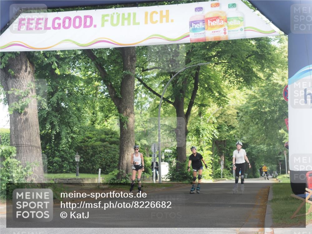 29.06.2025 - hella hamburg halbmarathon KatJ http://msf.ph/oto/8226682 29.06.2025 09:41:02 Zwischen KM18-KM19  meine-sportfotos.de