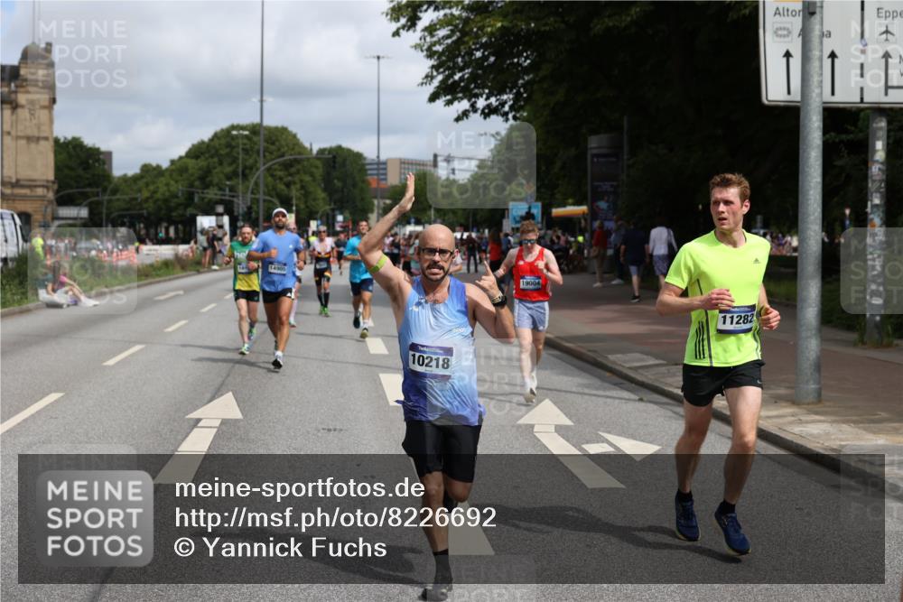 29.06.2025 - hella hamburg halbmarathon Yannick Fuchs http://msf.ph/oto/8226692 29.06.2025 10:33:28 20KM 1164, 1445, 2719, 2980, 3014, 3136, 3431, 4359, 6682, 6684, 8450, 8958, 9403, 10218, 11055, 11281, 11282, 11379, 11447, 12137, 12772, 13137, 13800, 14093, 14905, 15257, 15372, 15561, 15873, 15965, 16280, 17154, 17646, 17722, 18188, 19004, 19151 meine-sportfotos.de
