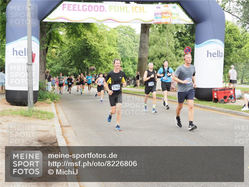 29.06.2025 - hella hamburg halbmarathon MichiJ http://msf.ph/oto/8226806 29.06.2025 10:49:12 Zwischen KM18-KM19 1432, 5763, 7250, 8176, 8624, 17955, 18581 meine-sportfotos.de