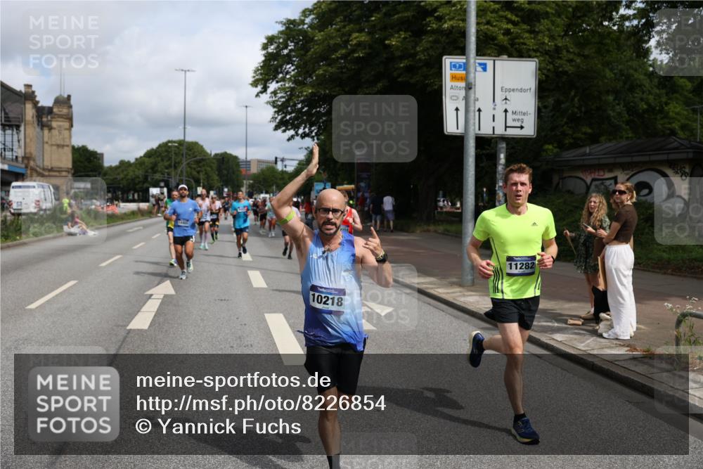 29.06.2025 - hella hamburg halbmarathon Yannick Fuchs http://msf.ph/oto/8226854 29.06.2025 10:33:28 20KM 1164, 1445, 2719, 2980, 3014, 3136, 3431, 4359, 6682, 6684, 8450, 8958, 9403, 10218, 11055, 11281, 11282, 11379, 11447, 12137, 12772, 13137, 13800, 14093, 14905, 15257, 15372, 15561, 15873, 15965, 16280, 17154, 17646, 17722, 18188, 19004, 19151 meine-sportfotos.de