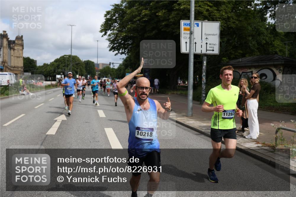 29.06.2025 - hella hamburg halbmarathon Yannick Fuchs http://msf.ph/oto/8226931 29.06.2025 10:33:28 20KM 1164, 1445, 2719, 2980, 3014, 3136, 3431, 4359, 6682, 6684, 8450, 8958, 9403, 10218, 11055, 11281, 11282, 11379, 11447, 12137, 12772, 13137, 13800, 14093, 14905, 15257, 15372, 15561, 15873, 15965, 16280, 17154, 17646, 17722, 18188, 19004, 19151 meine-sportfotos.de